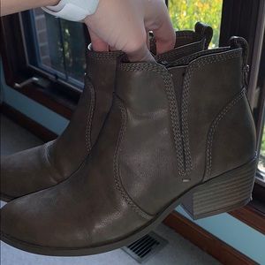 Guess shoes, Great condition!